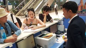 Hành khách bức xúc vì bị hủy chuyến bay không thông báo trước