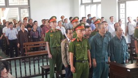 Các bị cáo có mặt tại phiên tòa sáng ngày 9-7.