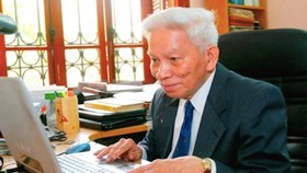 Professor Hoang Tuy