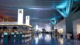 The departure lobby at the Haneda International Airport of Japan (Photo: AP)