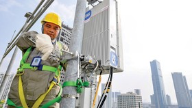 Nhà mạng miễn phí nhiều dịch vụ