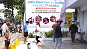 Tình người thành phố mang tên Bác