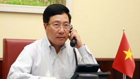 Phó Thủ tướng, Bộ trưởng Ngoại giao Phạm Bình Minh đã điện đàm với Ngoại trưởng Hoa Kỳ Michael Pompeo. Ảnh: VGP