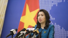 Người phát ngôn Bộ Ngoại giao Lê Thị Thu Hằng tại buổi họp báo thường kỳ của Bộ Ngoại giao chiều 15-10