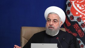 Tổng thống Iran Hassan Rouhani phát biểu tại cuộc họp nội các ở Tehran. Ảnh: AFP/TTXVN