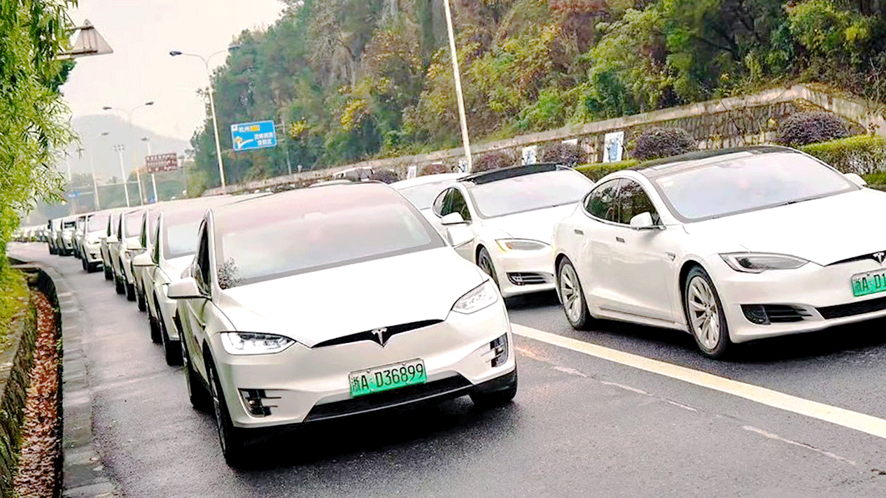 Tesla thu hồi 30.000 xe điện ở Trung Quốc