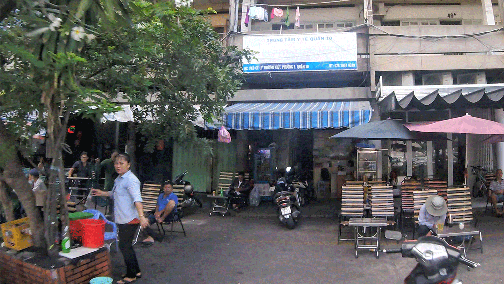 Nhọc nhằn y tế cơ sở: Thiếu trước hụt sau