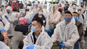 Thêm người mắc Covid-19 từ Nga về nước trên chuyến bay VN0062