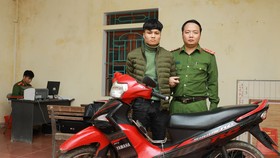 Đối tượng Thái Mạnh Giáp cùng phương tiện bị thu giữ