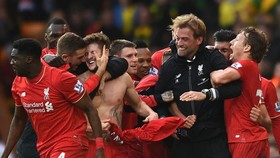 HLV Jurgen Klopp muốn trước mắt cùng học trò thắng chức vô địch. Ảnh: Getty Images