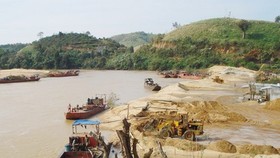 Bình Định báo cáo Bộ Tư pháp về xử lý khai thác cát trái phép