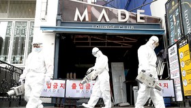 Hàn Quốc đóng cửa một số tụ điểm vui chơi tại ổ dịch Itaewon, thành phố Seoul từ ngày 25-5 đến 7-6 để ngăn dịch bệnh lây lan