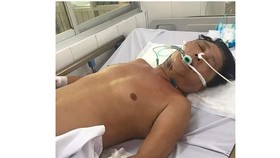 Thầy giáo nghèo bị nạn