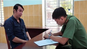 Một trong 3 đối tượng tại cơ quan công an. Nguồn: VOV