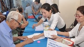 Tăng tuổi nghỉ hưu và thay đổi mức hưởng lương hưu từ năm 2021