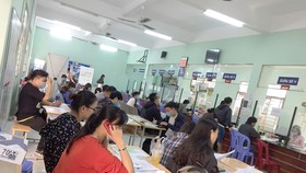Người lao động đăng ký hưởng trợ cấp thất nghiệp tại Trung tâm Dịch vụ việc làm TPHCM