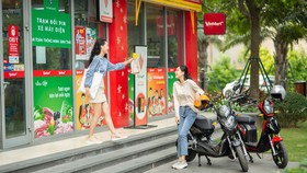 Vinfast bổ sung bộ sạc pin rời cho 3 dòng xe máy điện