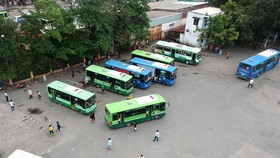Kiến nghị xem xét lại việc trợ giá xe buýt