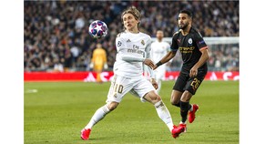 Real Madrid (trái) và Man.City là cặp đấu hấp dẫn cân bằng
