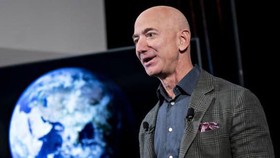 Tỷ phú Jeff Bezos tài trợ 10 tỷ USD chống biến đổi khí hậu