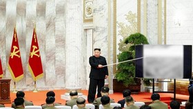 Ông Kim Jong Un thăng hàm cho tướng lĩnh hạt nhân