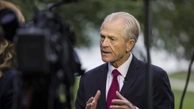Cố vấn Nhà Trắng Peter Navarro. Ảnh: AP