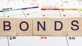Move to transfer savings into corporate bonds