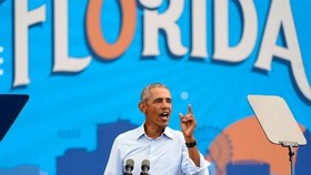 Barack Obama nặng lời chỉ trích ông Trump về Covid-19