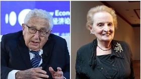 Hai cựu Ngoại trưởng Henry Kissinger và Madeleine Albright vừa bị ông Trump sa thải khỏi Ban chính sách Quốc phòng (Ảnh: Dongfang).