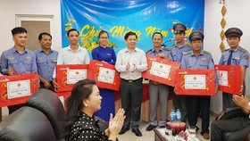 Kiểm tra và chúc Tết các đầu mối vận tải trọng điểm của TPHCM
