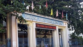Đề nghị công an vào cuộc vụ lộ đề thi lớp 7 ở Quảng Ngãi