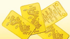 Vàng SJC vượt 59 triệu đồng/lượng
