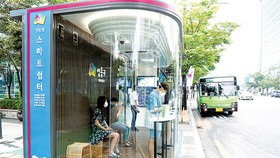 Nhà chờ xe buýt thông minh