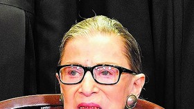 Bà Ruth Bader Ginsburg