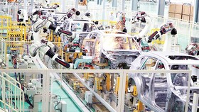 Robot “giành” lấy 85 triệu việc làm trong 5 năm tới