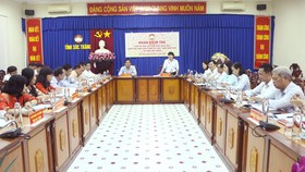 Các đại biểu tham dự buổi kiểm tra