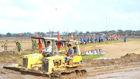 Miền Trung tái sản xuất sau lũ