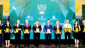 Lần thứ 2 liên tiếp, Tập đoàn Đất Xanh góp mặt trong danh sách Tốp 10 nhà phát triển bất động sản tiêu biểu do Tạp chí Nhịp cầu Đầu tư bình chọn