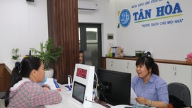 Nước sạch đến cửa vẫn xài nước giếng khoan