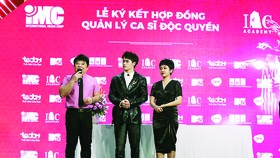 Lễ ký kết hợp đồng quản lý ca sĩ độc quyền của IMC cùng 2 nghệ sĩ tài năng - Thiên Vũ và Đạt Ozy