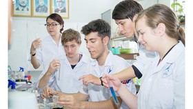 Đề xuất hỗ trợ trường đại học nghiên cứu phòng chống Covid-19