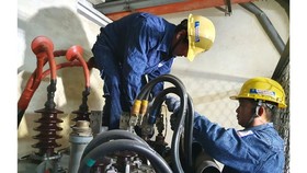 Khảo sát thiết kế công trình điện trên nền ứng dụng GIS