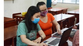 Trường đầu tiên cho sinh viên nghỉ học đến ngày 3-5