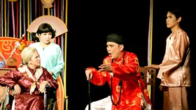 Kịch "Cậu Đồng" - Sức hút vở cũ dựng lại