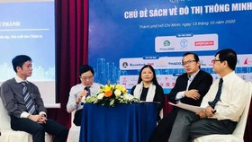 Các đại biểu trao đổi tại buổi tọa đàm. Ảnh: ttbc-hcm.gov.vn