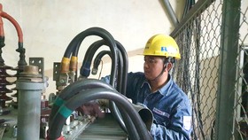 Ngành điện TPHCM: Tri ân khách hàng, chung tay hướng về miền Trung