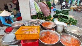 Thả cá chép ngày 23 tháng Chạp…cầu mong sự bình an