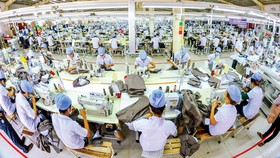 Xuất khẩu dệt may khó cán đích