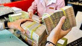 Các ngân hàng thương mại đồng loạt giảm lãi suất huy động