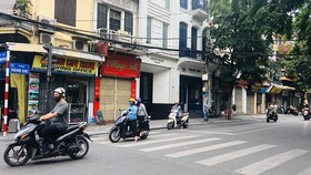 Kinh doanh ảm đạm chưa từng có trên phố cổ Hà Nội